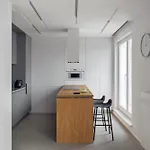 Zygmunta Augusta W Centrum Blisko Plazy By Renters アパート *