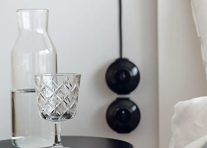 Zygmunta Augusta W Centrum Blisko Plazy By Renters Apartamento